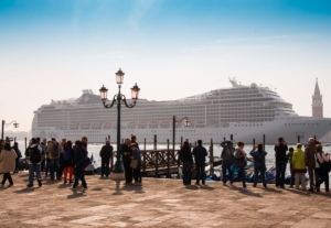 Grandi navi a Venezia, Moretto (IV): "Sostenibilità ambientale non può essere indipendente da quella sociale"